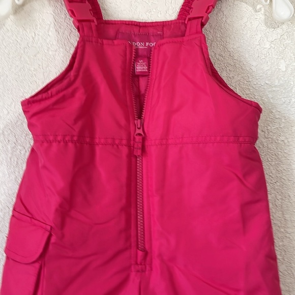 LONDON FOG SNOW OVERALLS FOR A 3T CHILD - Picture 5 of 9